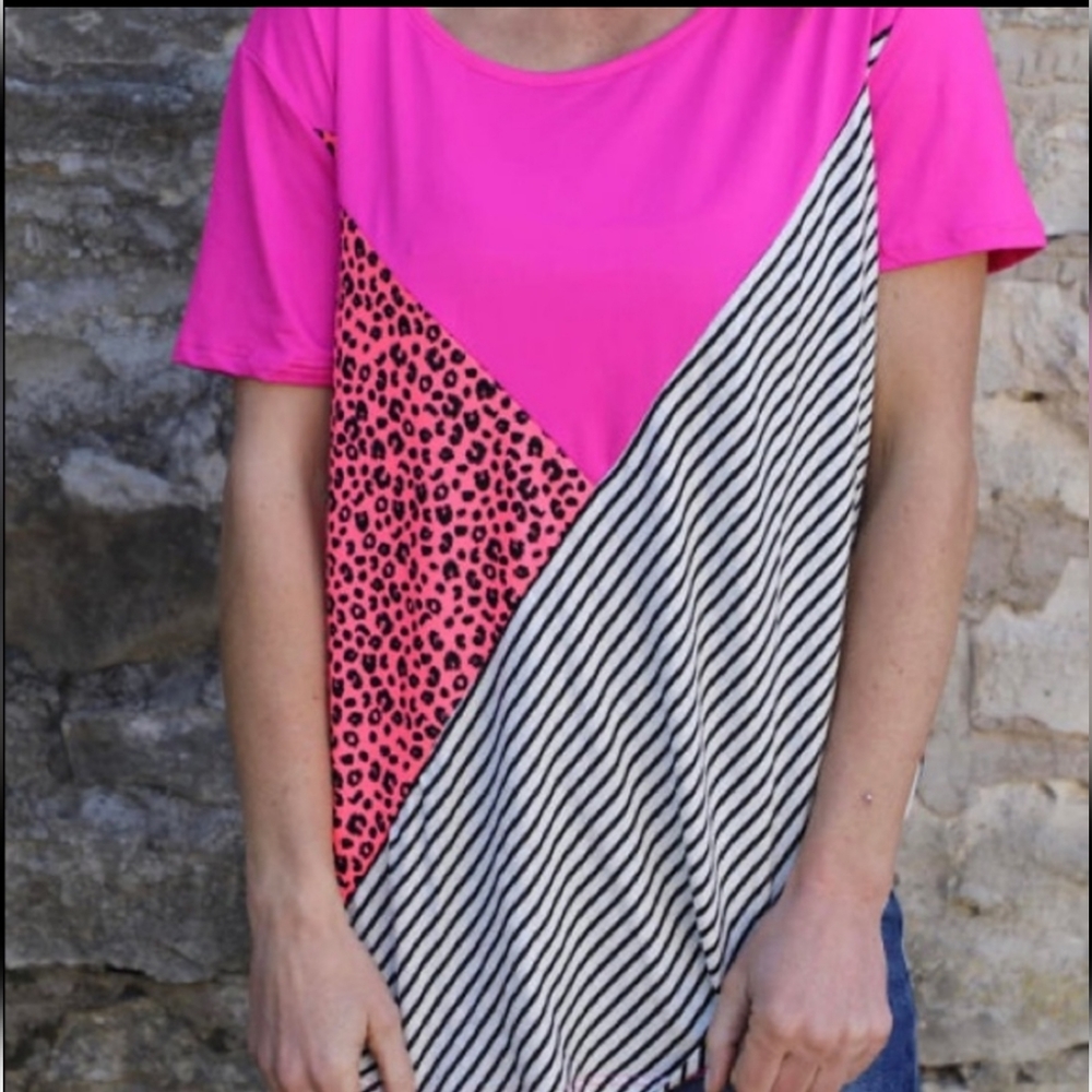 White Birch Pink, White & Black Striped Leopard Print Short Sleeve